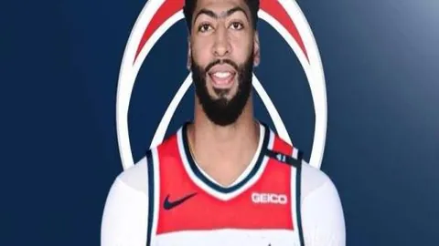 威姆斯快攻建功，张镇麟抛投难敌威姆斯上篮佳态